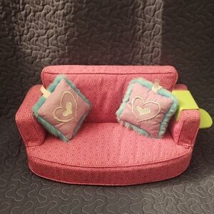 American Girl Doll Couch, 2 Pillows And Armrest Table
